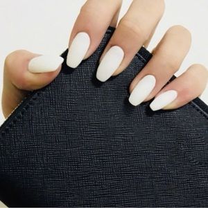 White Short Length Acrylic Coffin Shaped Nails (24 Piece Set)